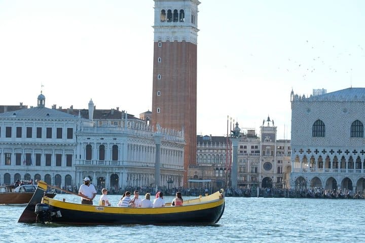 Tour in bragozzo Laguna Venezia. San Marco