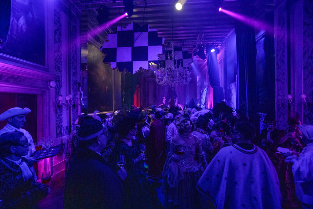 Венеция карнавал Dinner Official Show