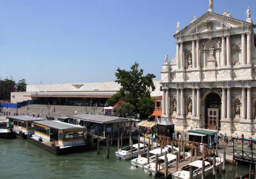 Come arrivare all'aeroporto di Venezia dalla stazione Santa Lucia
